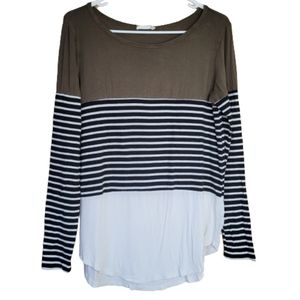 3/$20 Green, White, & Black Color Block Long Sleeve Top